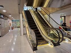 Far East Plaza (D9), Retail #611817681